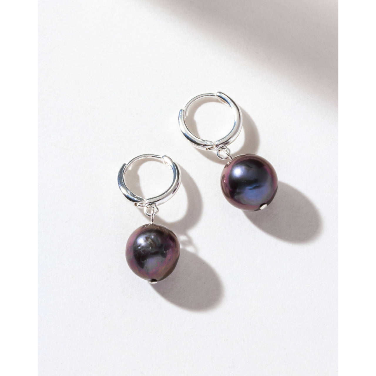 Sterling Silver Tropical Pearl Huggie Hoop Earrings #LV9125