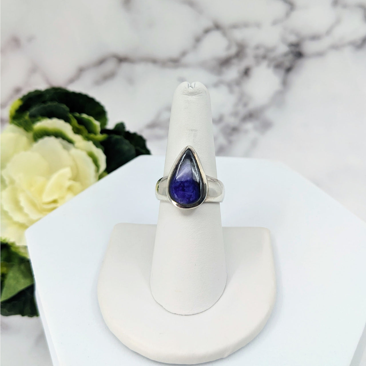 Sugilite Ring Size 7 Sterling Silver #LV3407 with Blue Stone on White Stand