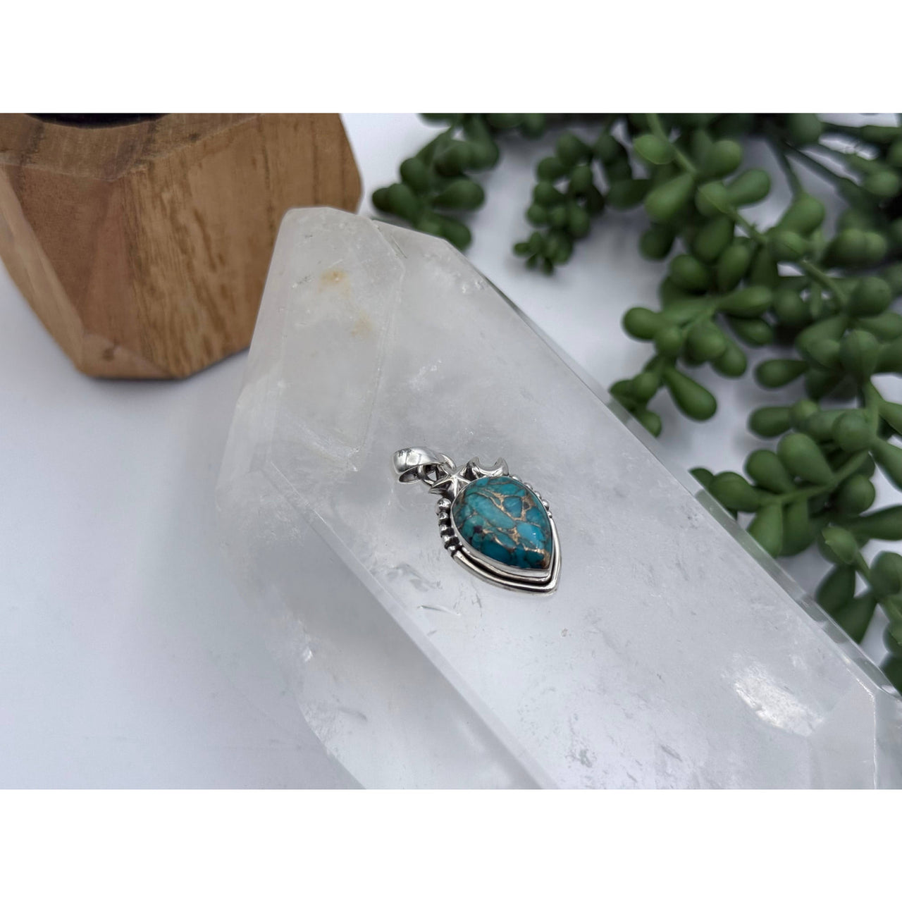 Silver turquoise shield pendant necklace in sterling 925 LV9542
