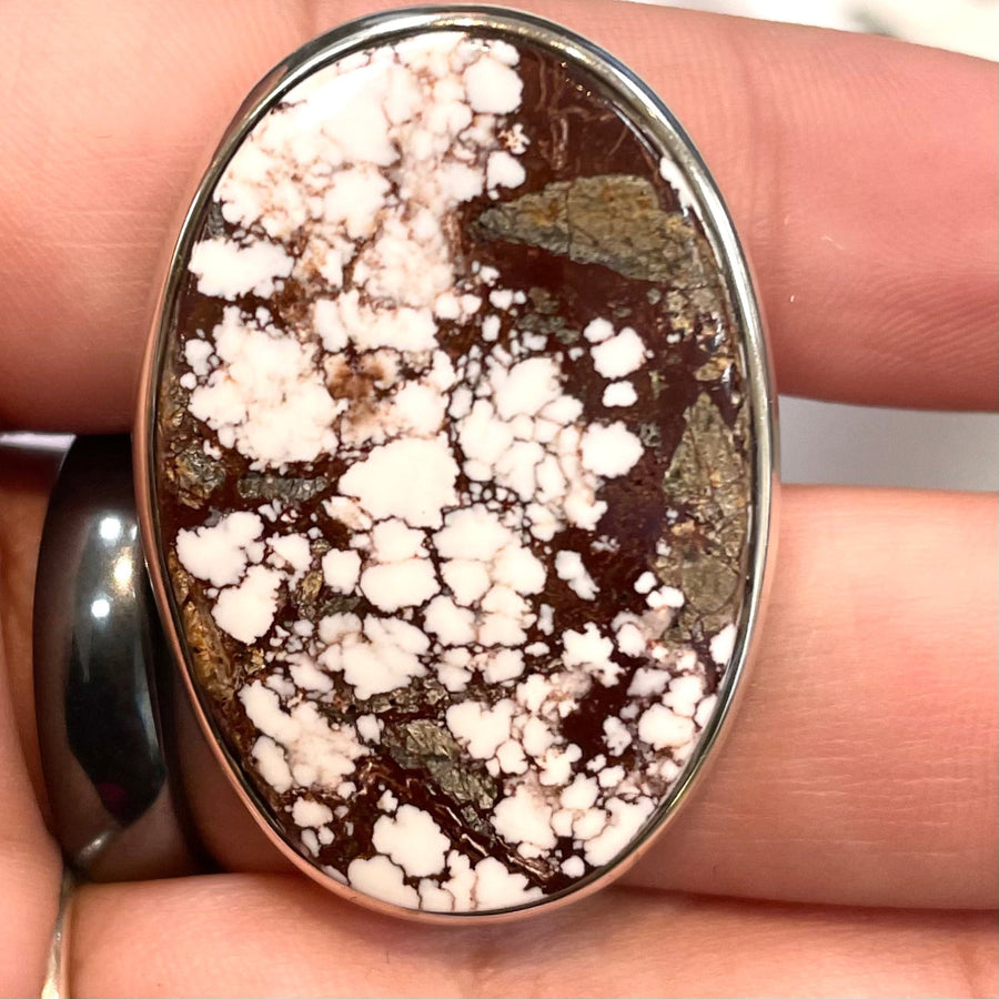 Wild Horse Magnesite Ring (Adj.) #J785