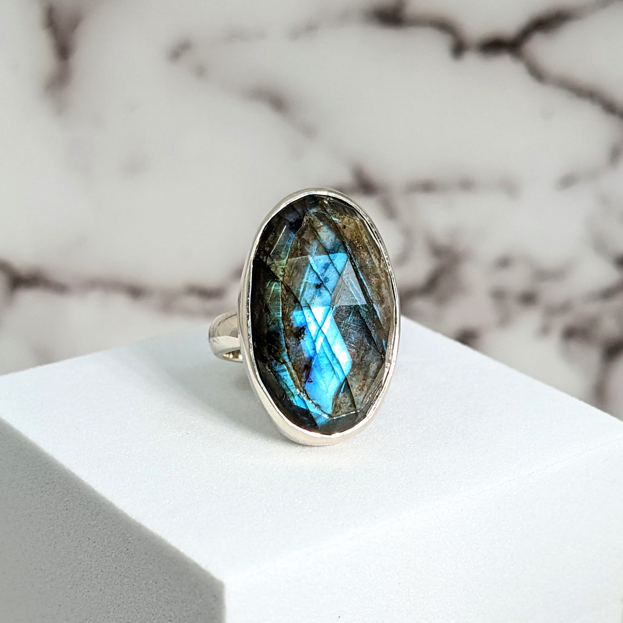 Labradorite Faceted Sz 5.5 Oval SS Ring #SK9520